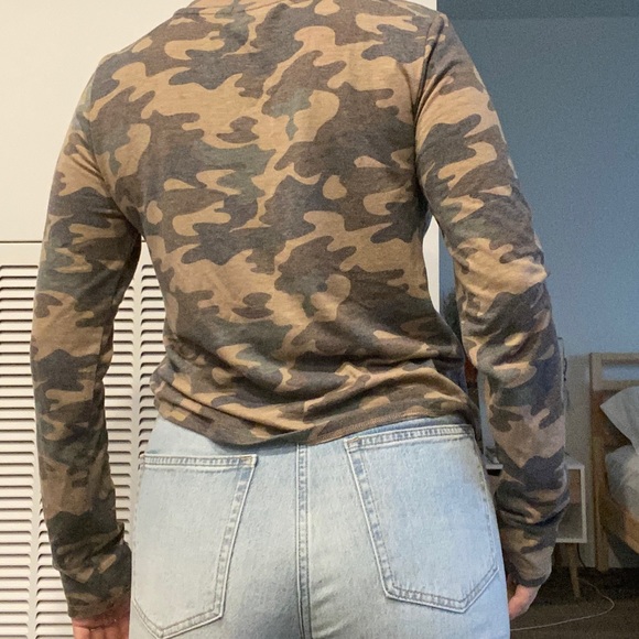 Camo Print Forever 21 top - Picture 7 of 8
